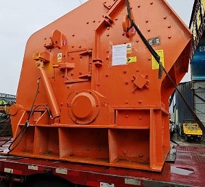 Ударная дробилка Shanbao PF-1315 экспортируется в Ливию