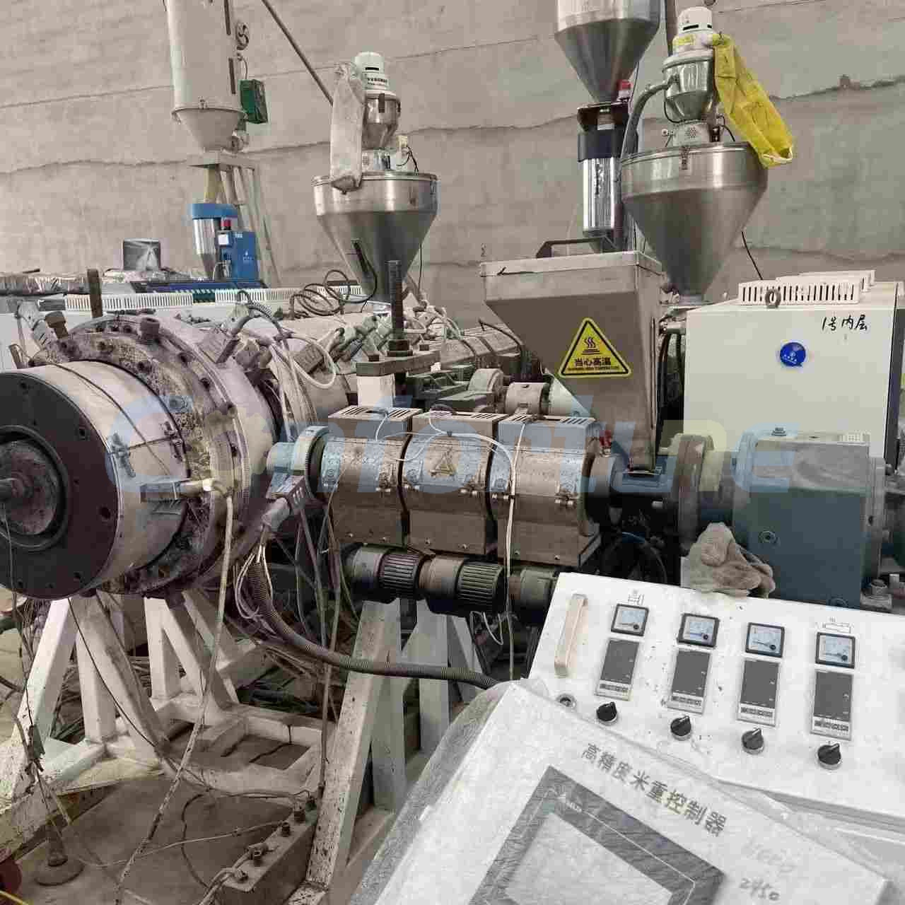Высокоскоростная линия для производства труб из HDPE методом трехслойной соэкструзии ABC, 110–315 мм, Minco