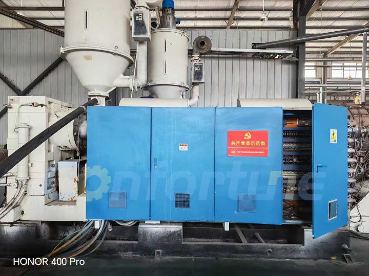 Экструзионная линия JWELL для производства трехслойных труб из HDPE методом соэкструзии, 630–1200 мм