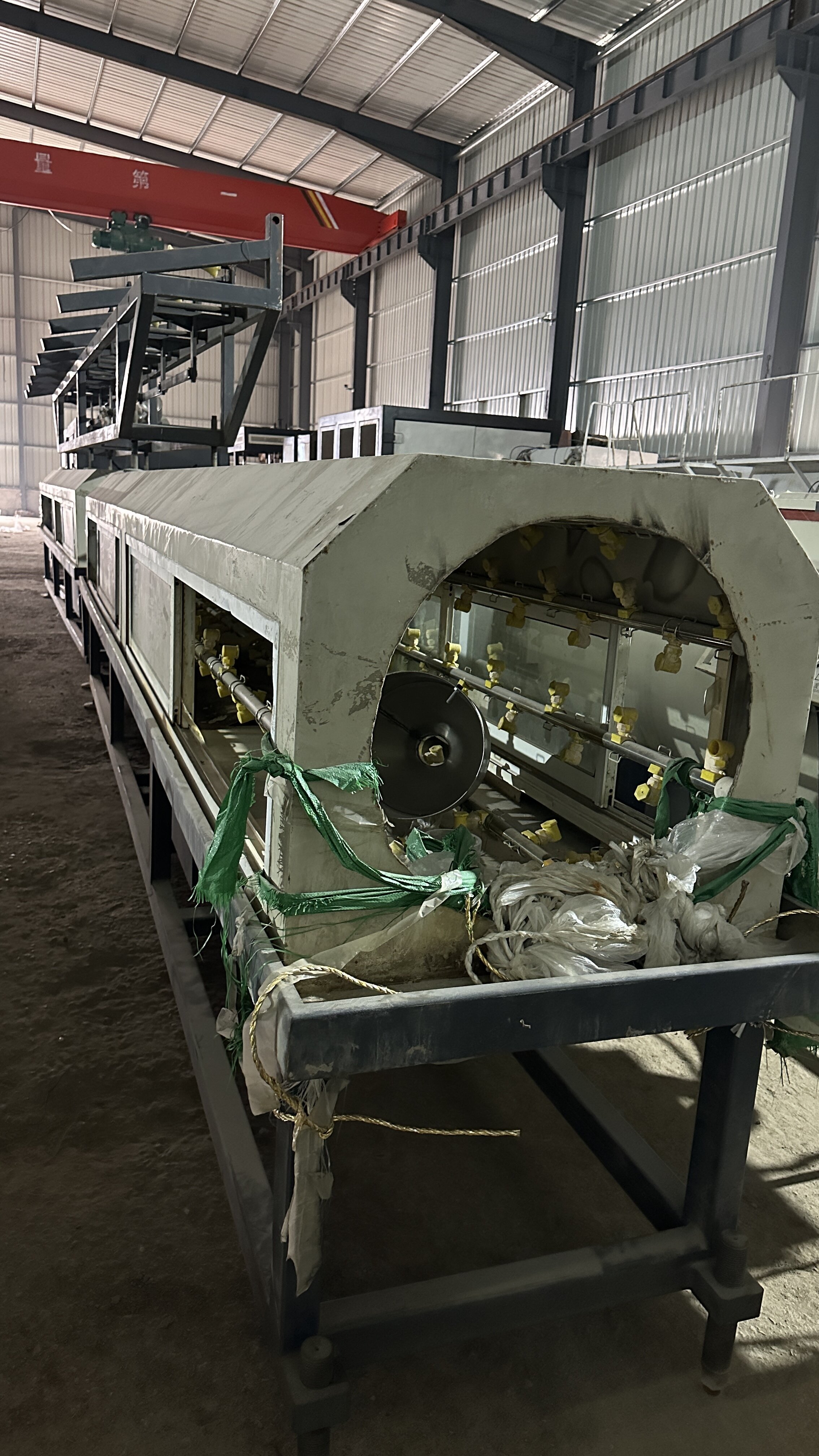 Линия по производству труб HDPE диаметром 160–450 мм.