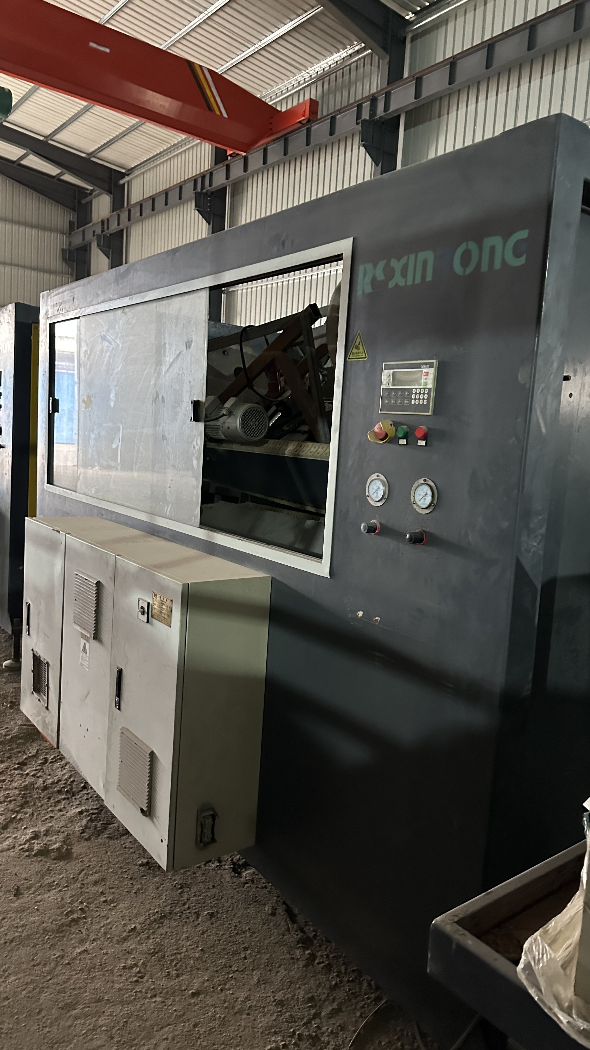 Линия по производству труб HDPE диаметром 160–450 мм.