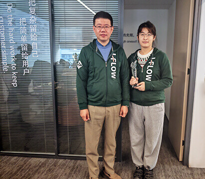 Чествуем нашего нового члена команды Джанис Фёрст Дил Чествуем нашего нового члена команды Джанис Фёрст Дил