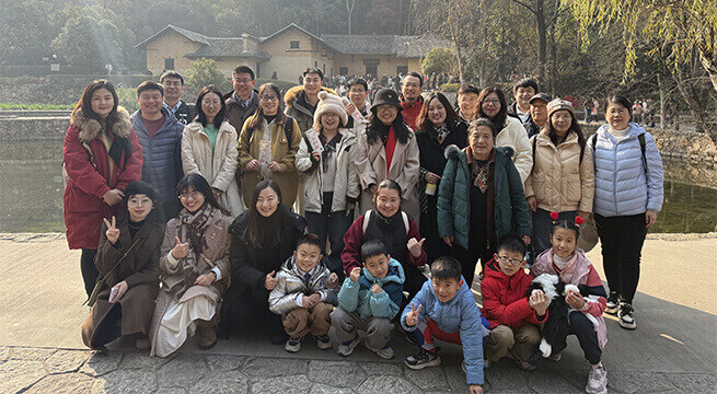 В поисках красных следов и вспоминая славные годы В поисках красных следов и вспоминая славные годы