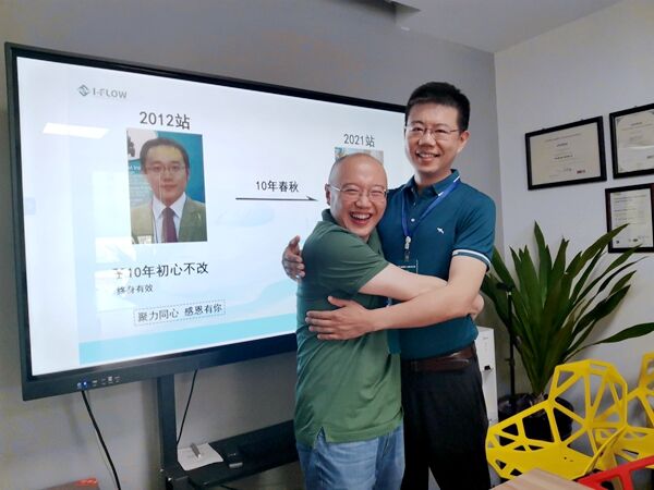 Поздравляем Зака с 10-летием работы Поздравляем Зака с 10-летием работы