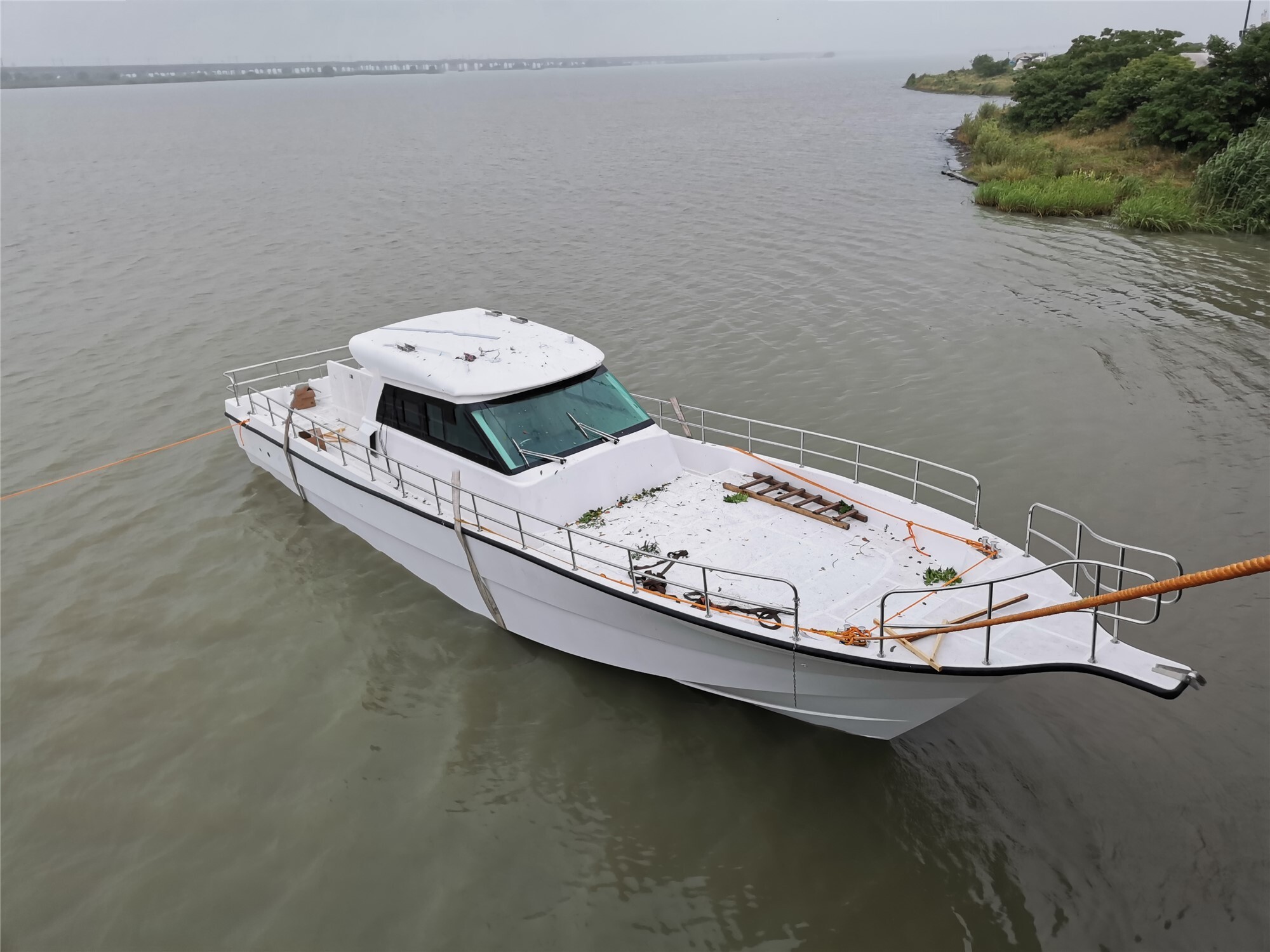 Grandsea 52 英尺深海玻璃纤维船舱渔船，配备柴油发动机出售