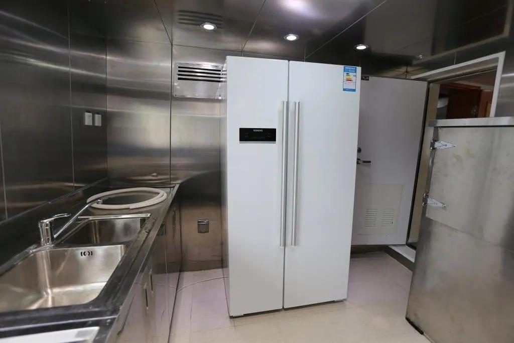 Grandsea 30.8 米二手豪华客舱巡洋舰和钓鱼休闲船