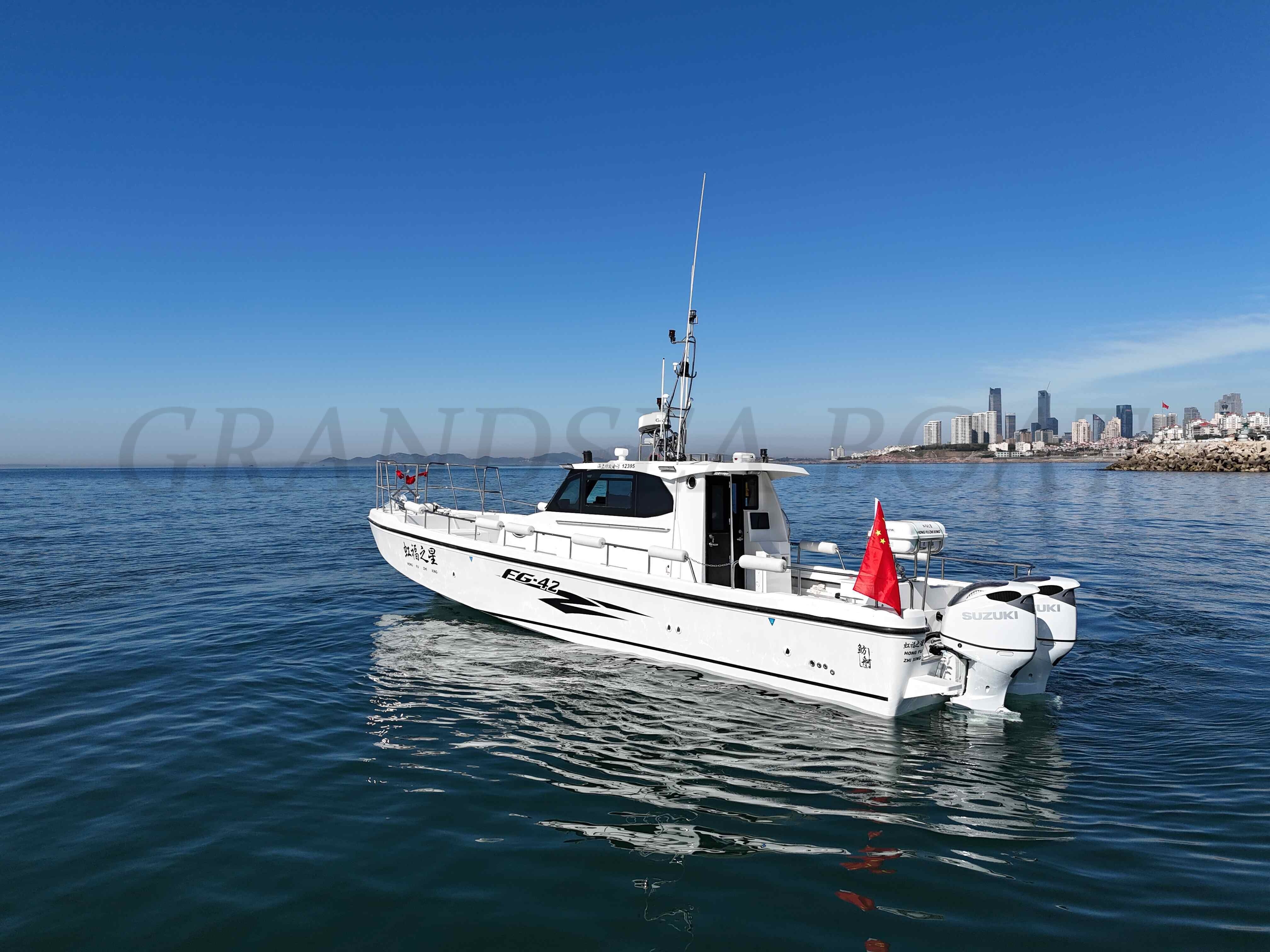 Grandsea 42 英尺玻璃纤维休闲钓鱼船 待售