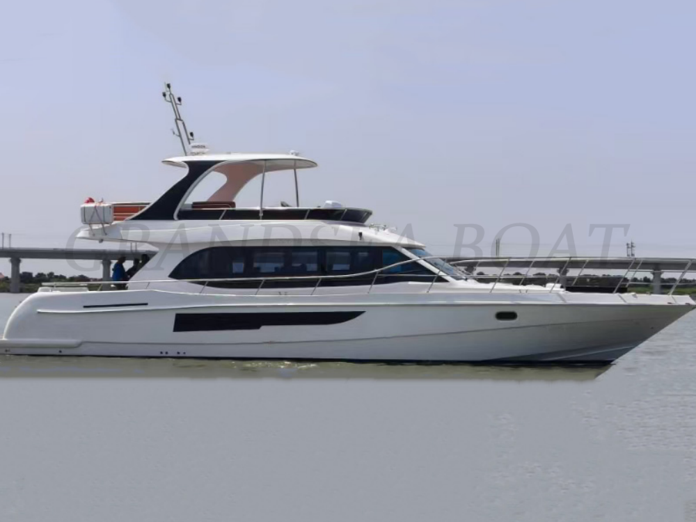 Grandsea 20m FRP Luxury Pleasure Cabin Cruiser Motor Yacht 待售