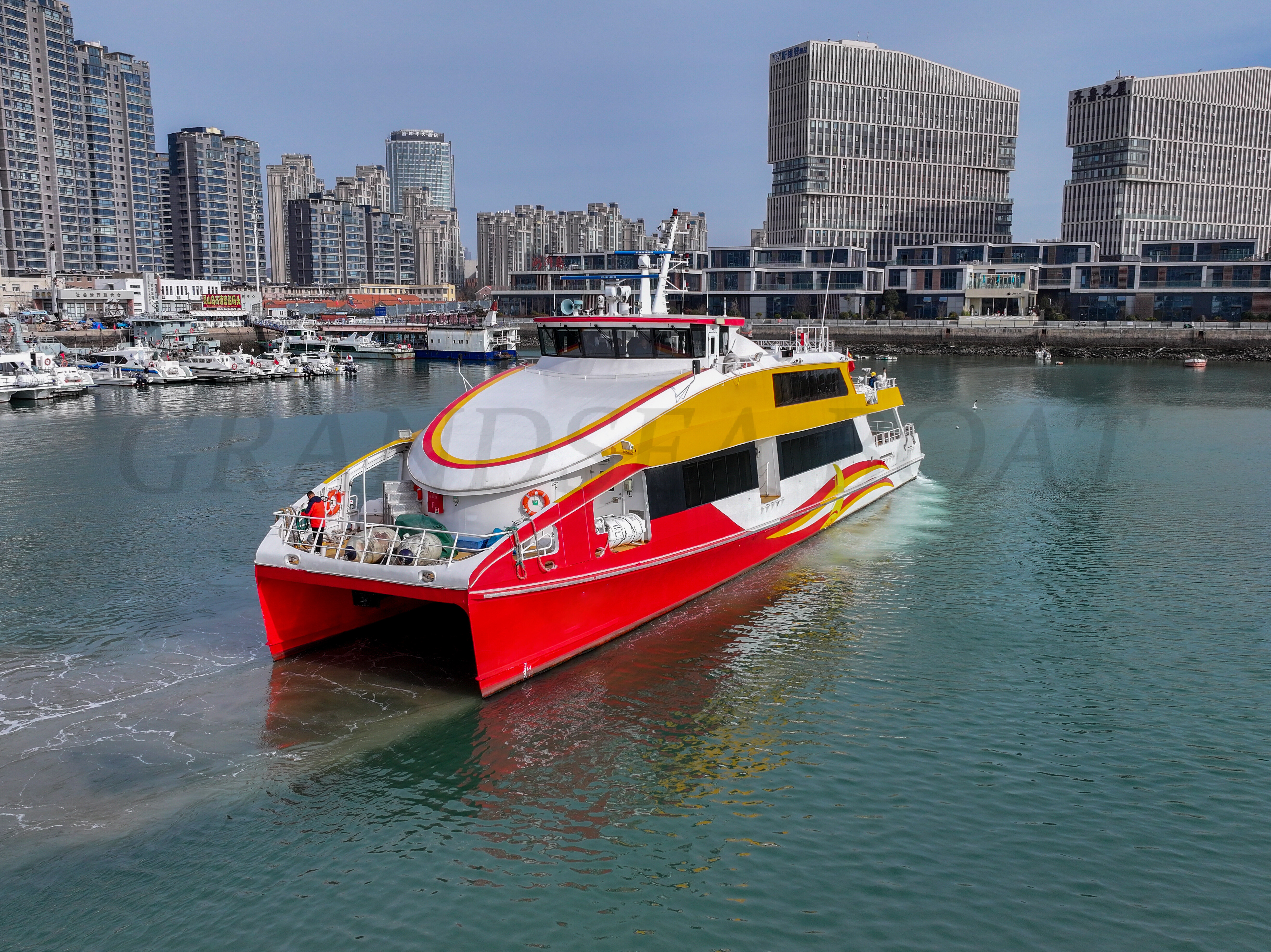 出售Grandsea 350名乘客35米/115英尺双体渡轮