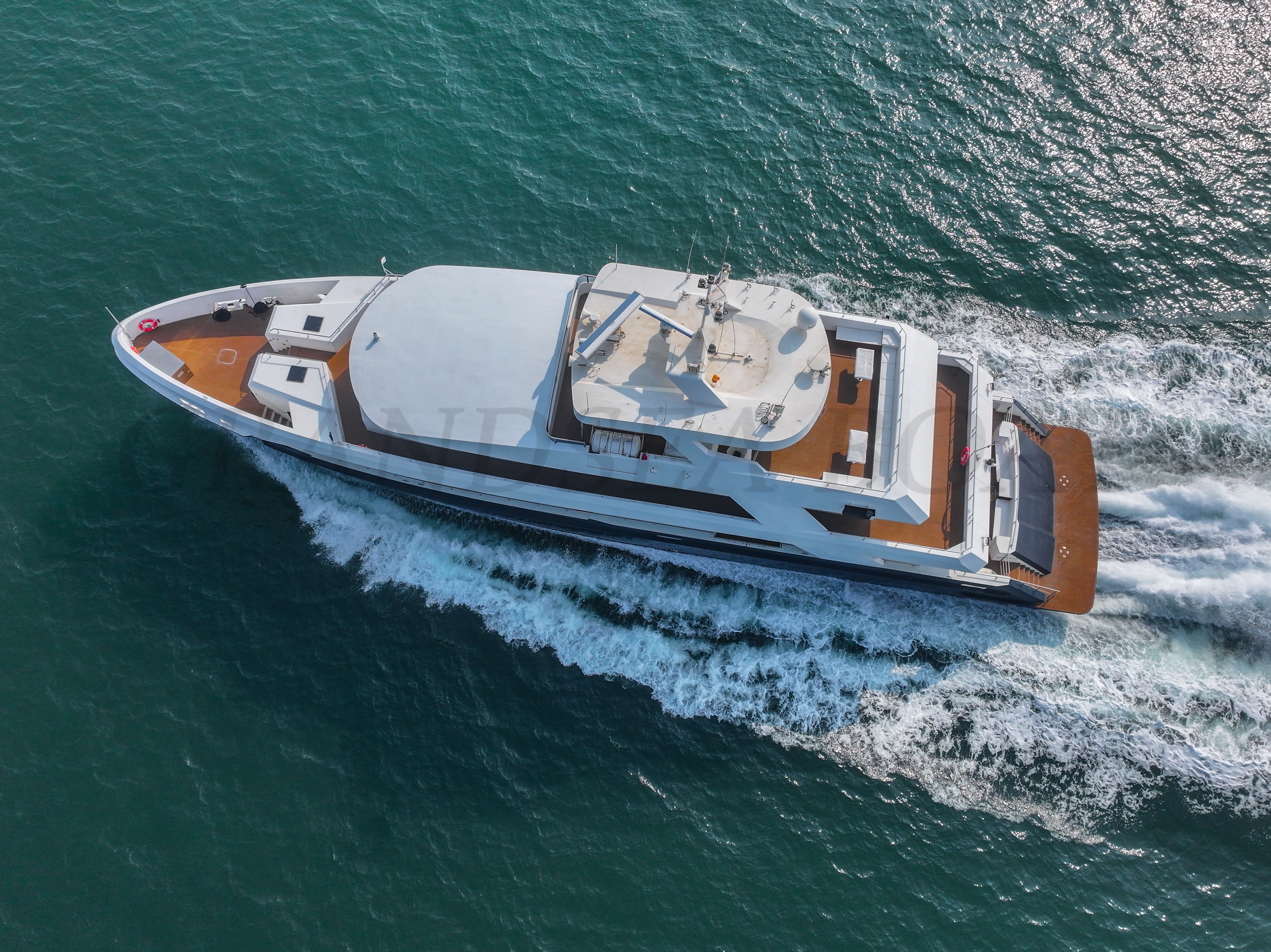 格蓝海41米豪华游轮观光快艇