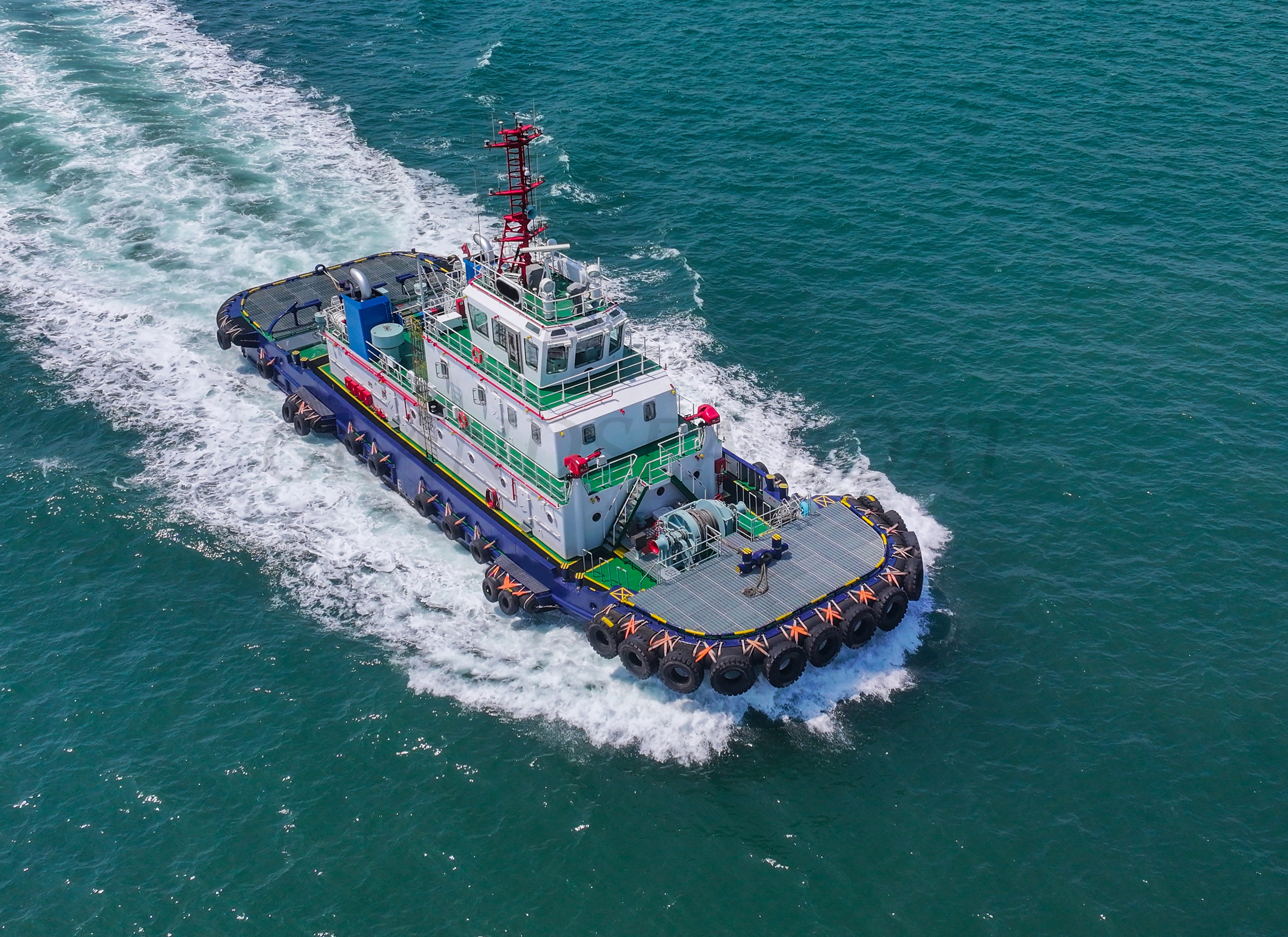 Grandsea 41m 7000hp 87t拖力多用途拖船出售