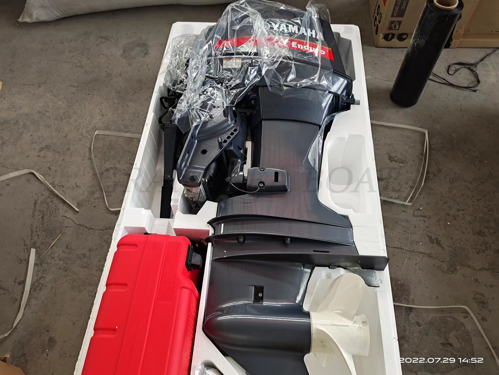 日本制造的正品 Yamaha 舷外机出售 F200BETX /F150BETX /F90CETL