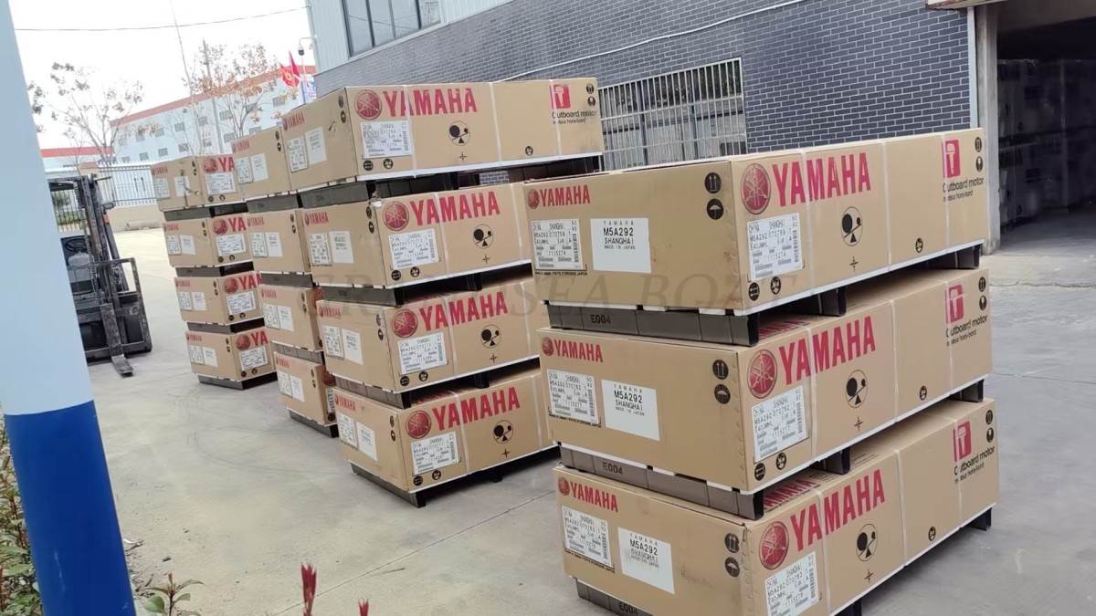 日本制造的正品 Yamaha 舷外机出售 F200BETX /F150BETX /F90CETL