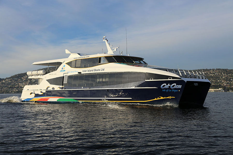 出售 Grandsea Boat 300persons 铝制双体船客渡船