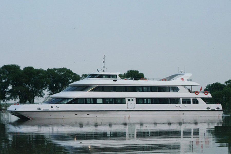 出售 38m 200-380 人钢制客渡船