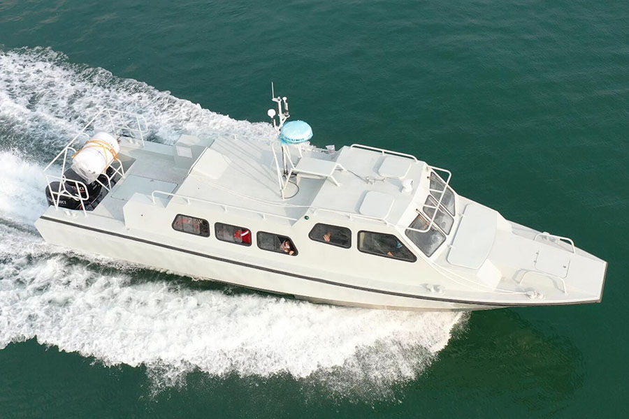 出售 Grandsea 12.7m 高速铝制政府监督巡逻艇