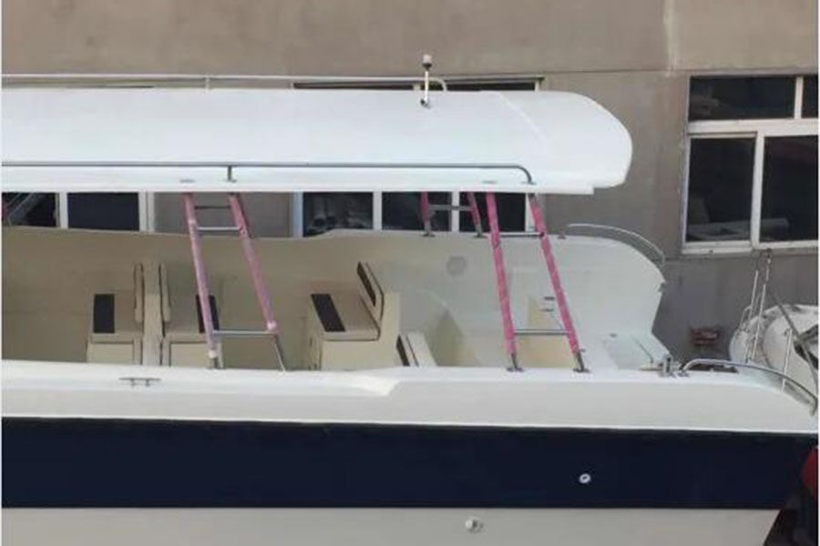 出售 38 英尺玻璃钢海岸和河流警船带舷外发动机