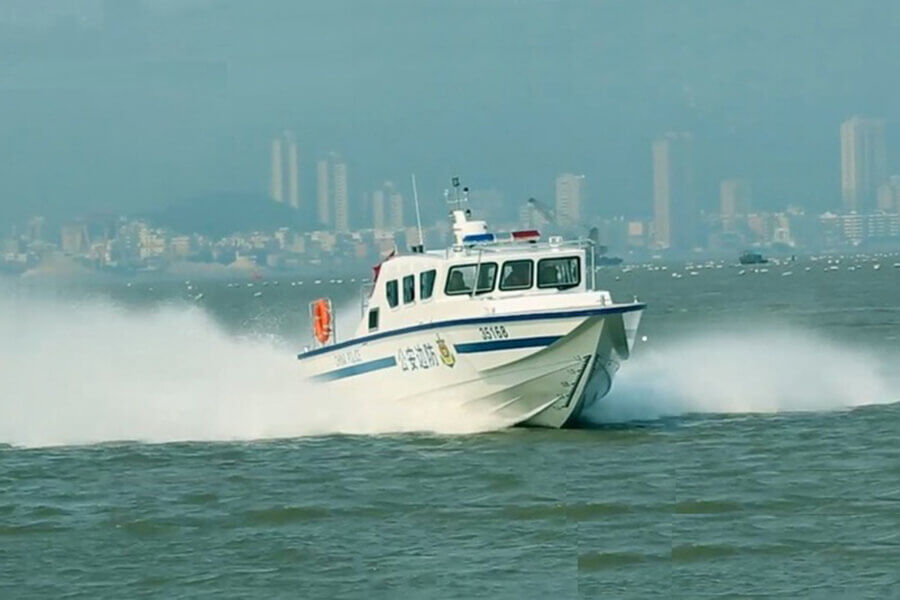 出售 17m 玻璃纤维快速海岸警卫队巡逻艇