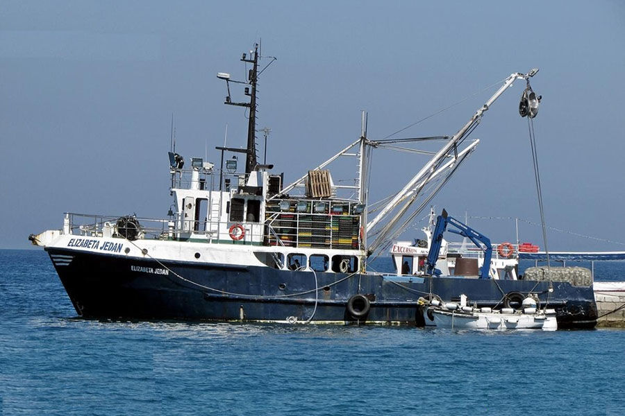 出售新建筑 BV 级批准的 73 英尺深海钢商业船尾渔船