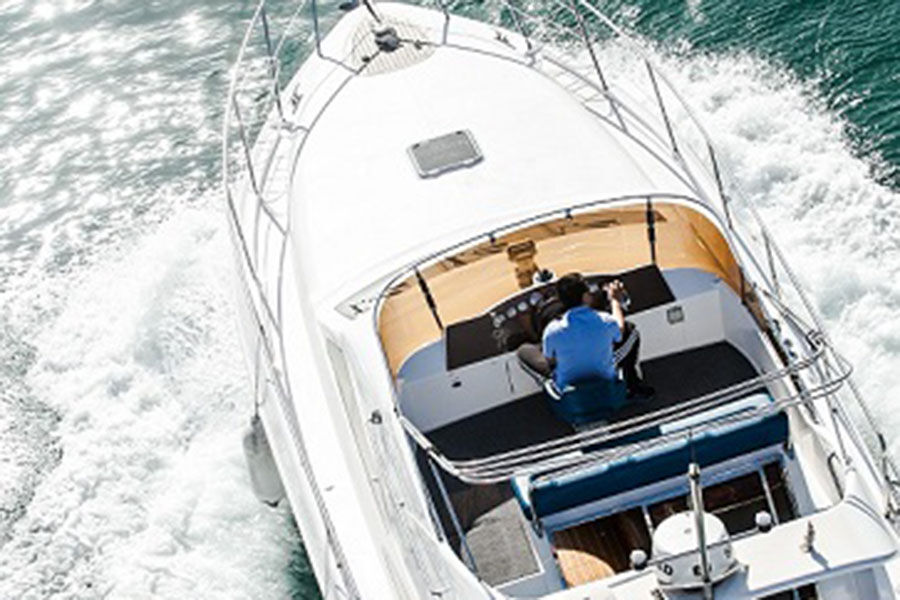 出售豪华高速客舱巡洋舰运动游艇