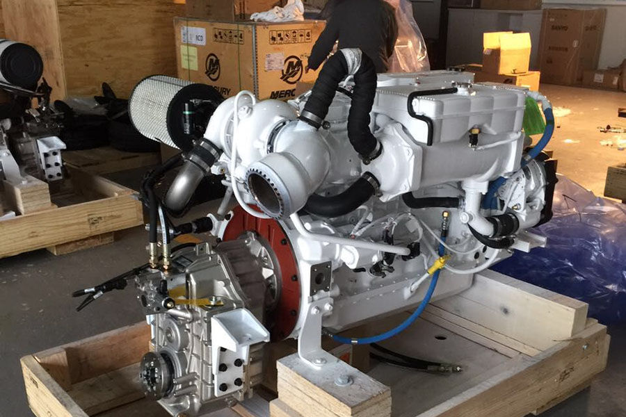 QSB6.7 200HP-400HP 美国制造和进口康明斯船用游艇发动机出售俄罗斯