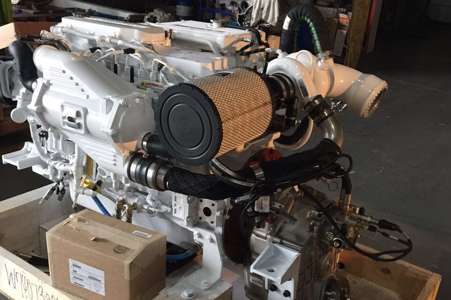 QSB6.7 200HP-400HP 美国制造和进口康明斯船用游艇发动机出售俄罗斯