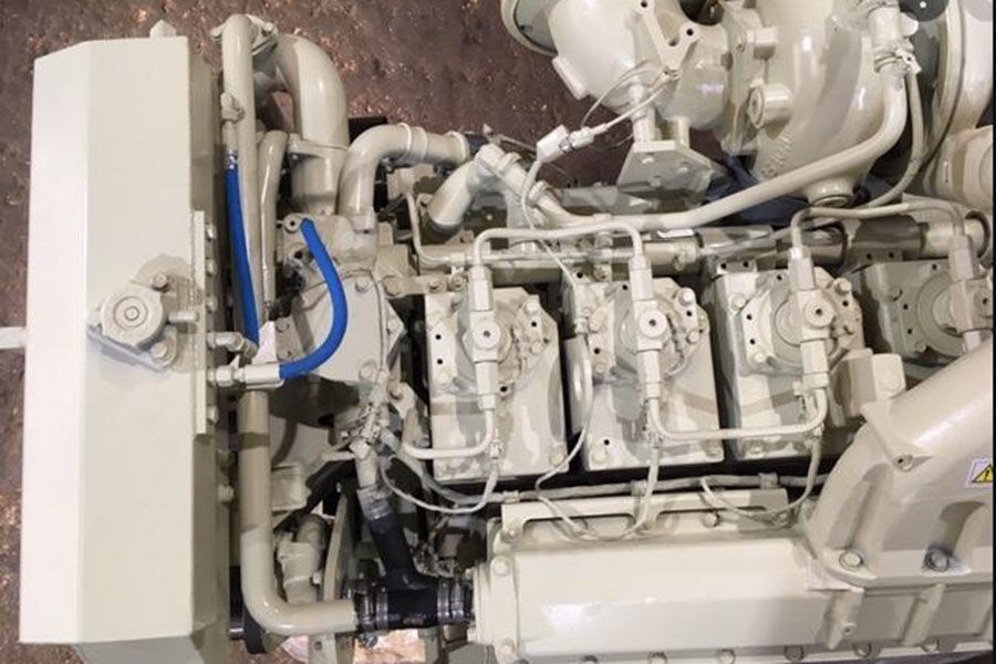 中国制造的 450hp-700hp 康明斯 KTA19 柴油船用发动机出售俄罗斯
