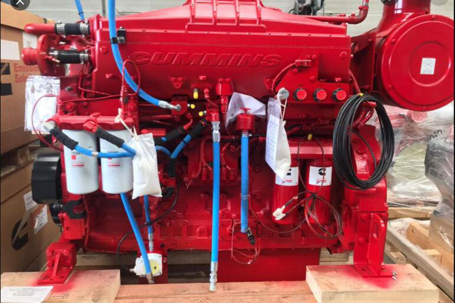 中国制造的 450hp-700hp 康明斯 KTA19 柴油船用发动机出售俄罗斯