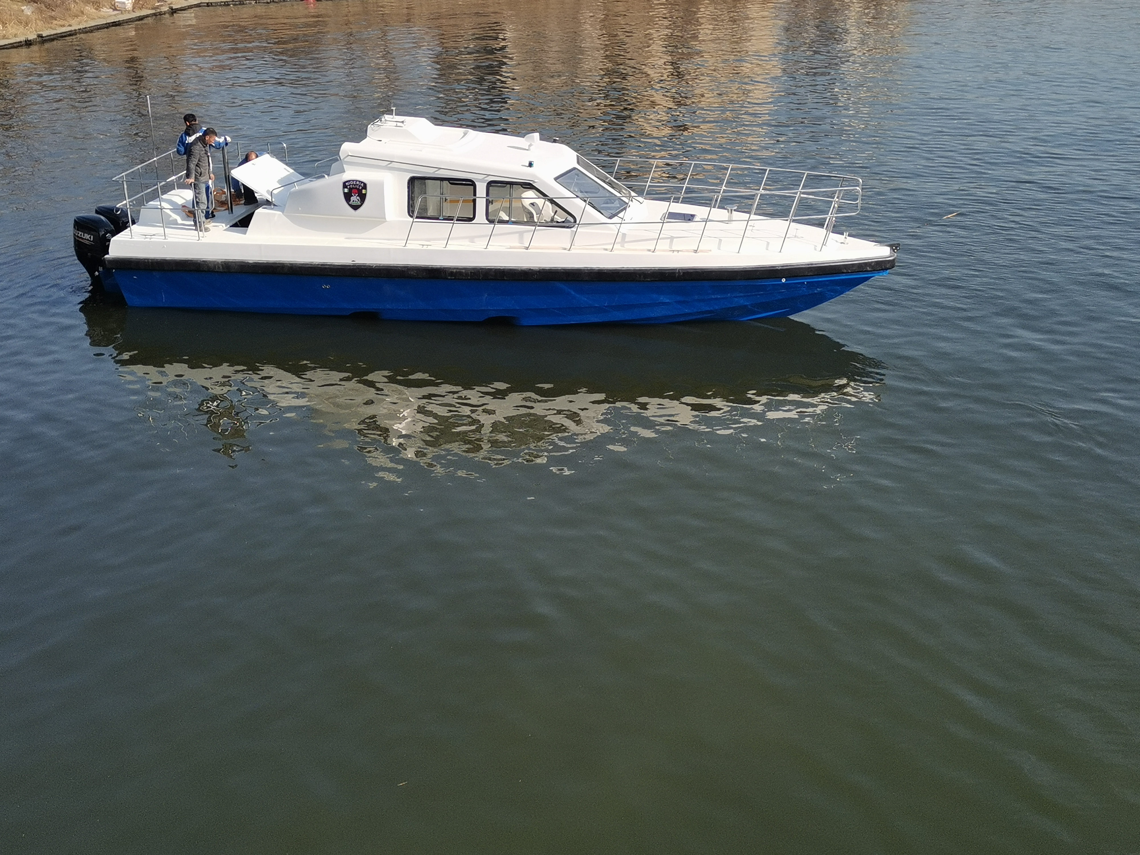 Grandsea 12m FRP 材质舷外发动机巡逻艇出售