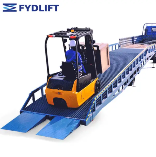 厂家移动式电动锰钢液压登车桥 6吨8吨10吨移动式液压登车桥