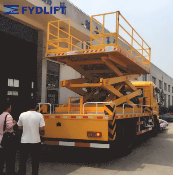 车载移动式液压升降机高空作业平台 剪叉式电动式液压升降机