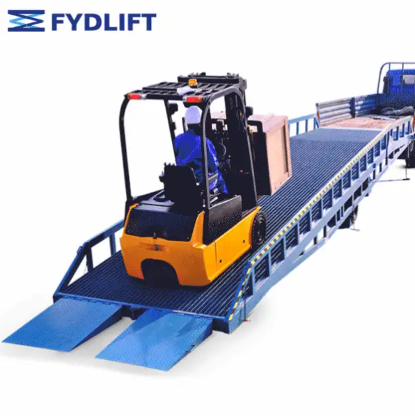 厂家供应移动式登车桥/物流机械 苏州菲亚达升降机械有限公司