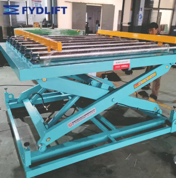 厂家供应固定式液压升降平台 升降货梯 液压升降高空作业