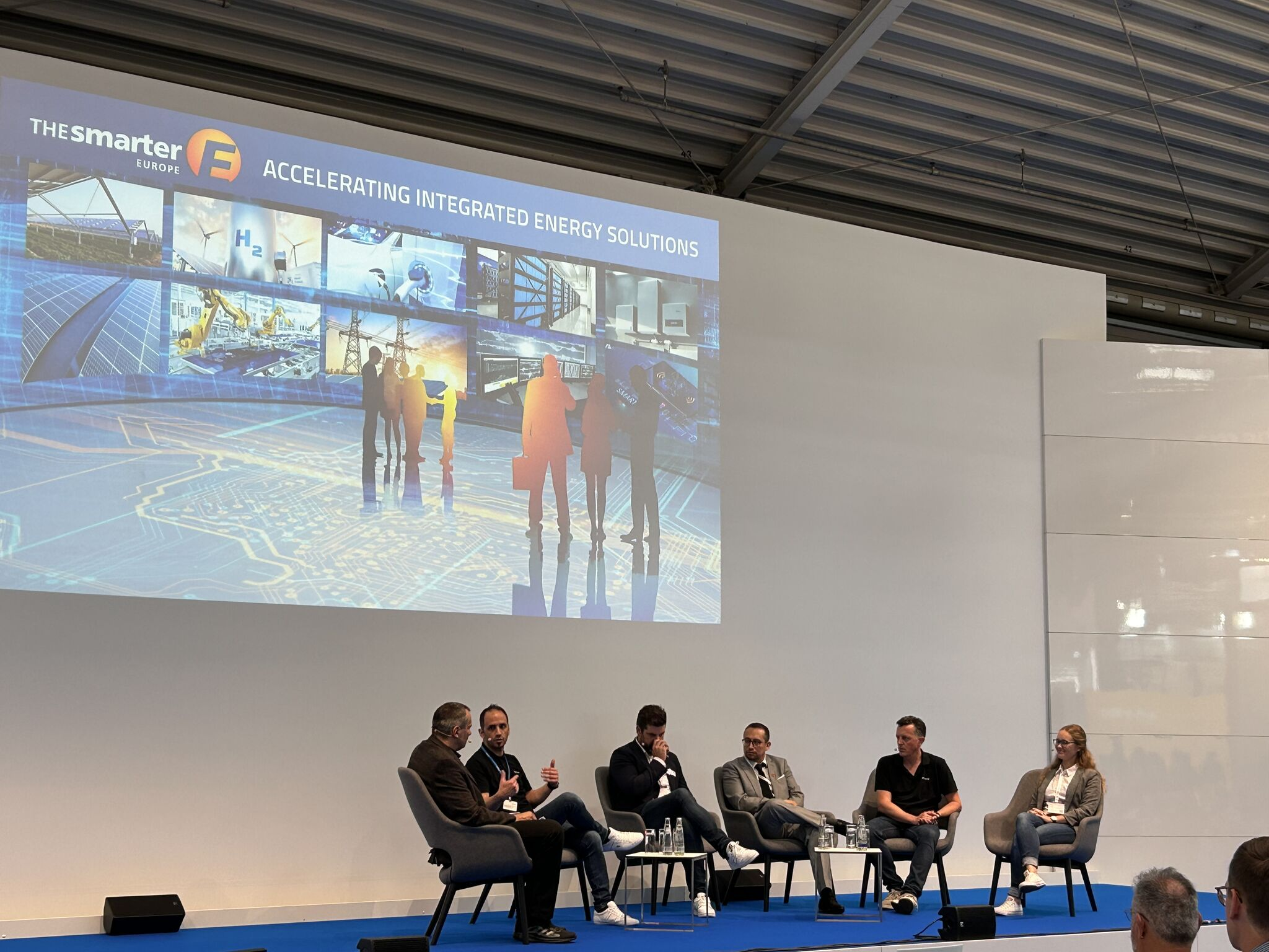 P2D пригласил Тейсона для обсуждения действий по борьбе с изменением климата и энергетического перехода в Мухене, Германия.