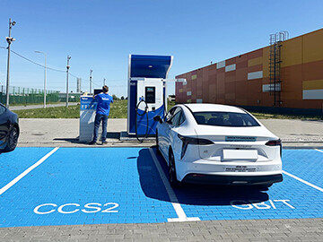 Зарядная станция постоянного тока Teison 120 кВт в России, 2024 г. Зарядная станция постоянного тока Teison 120 кВт в России, 2024 г.