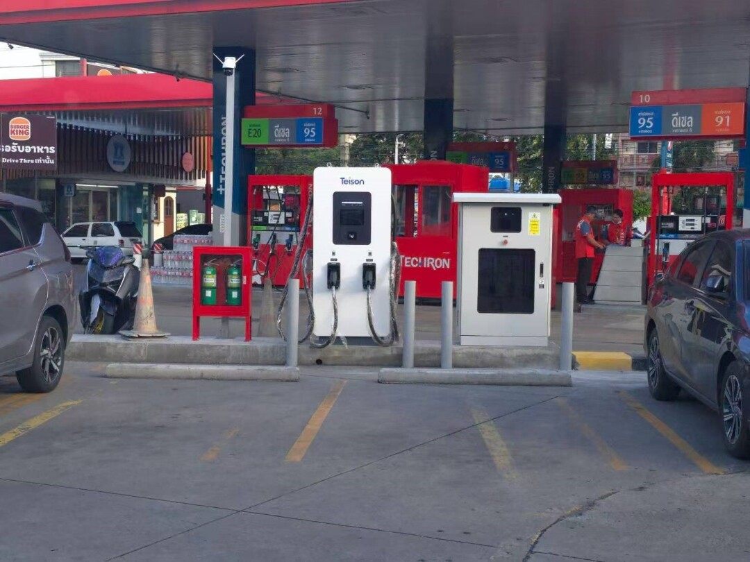 Зарядная станция Teison DC Pro 150 кВт установлена в Таиланде, 2025 год Зарядная станция Teison DC Pro 150 кВт установлена в Таиланде, 2025 год