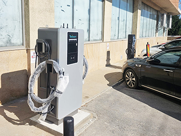 Быстрое зарядное устройство постоянного тока Teison 60 кВт и 2*22 кВт Smart OCPP TWINS в Румынии, 2022 г.
