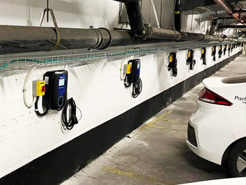 Настенное зарядное устройство Teison мощностью 22 кВт переменного тока с OCPP в Бразилии, 2023 г. Настенное зарядное устройство Teison мощностью 22 кВт переменного тока с OCPP в Бразилии, 2023 г.