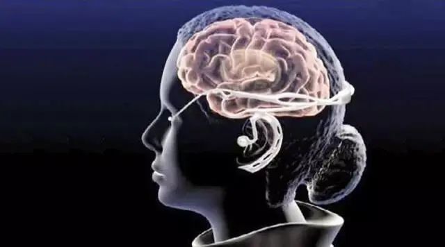 佩戴助听器会不会使听力下降？