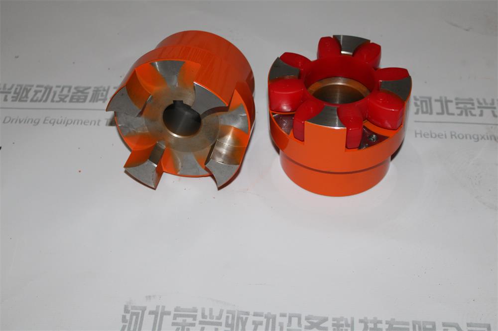 La ventaja de los acoplamientos de pasador elástico en las piezas motrices.