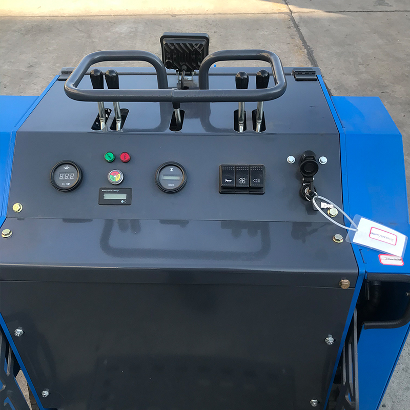 700 финансовый год