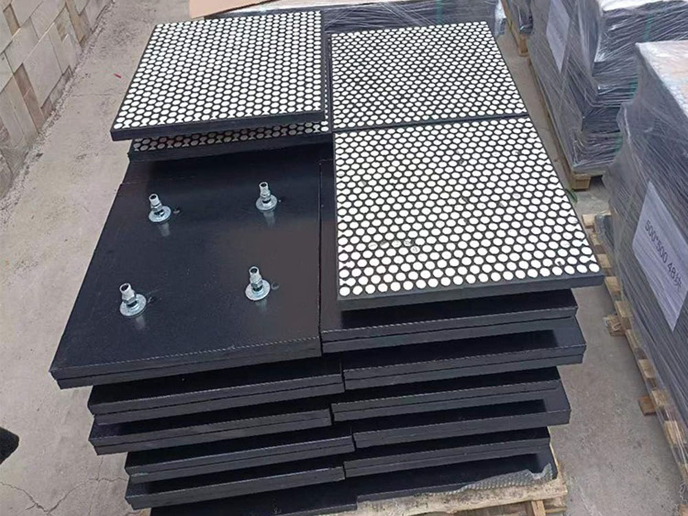 Керамическая износостойкая футеровка