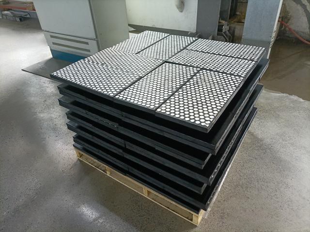 Керамическая износостойкая футеровка