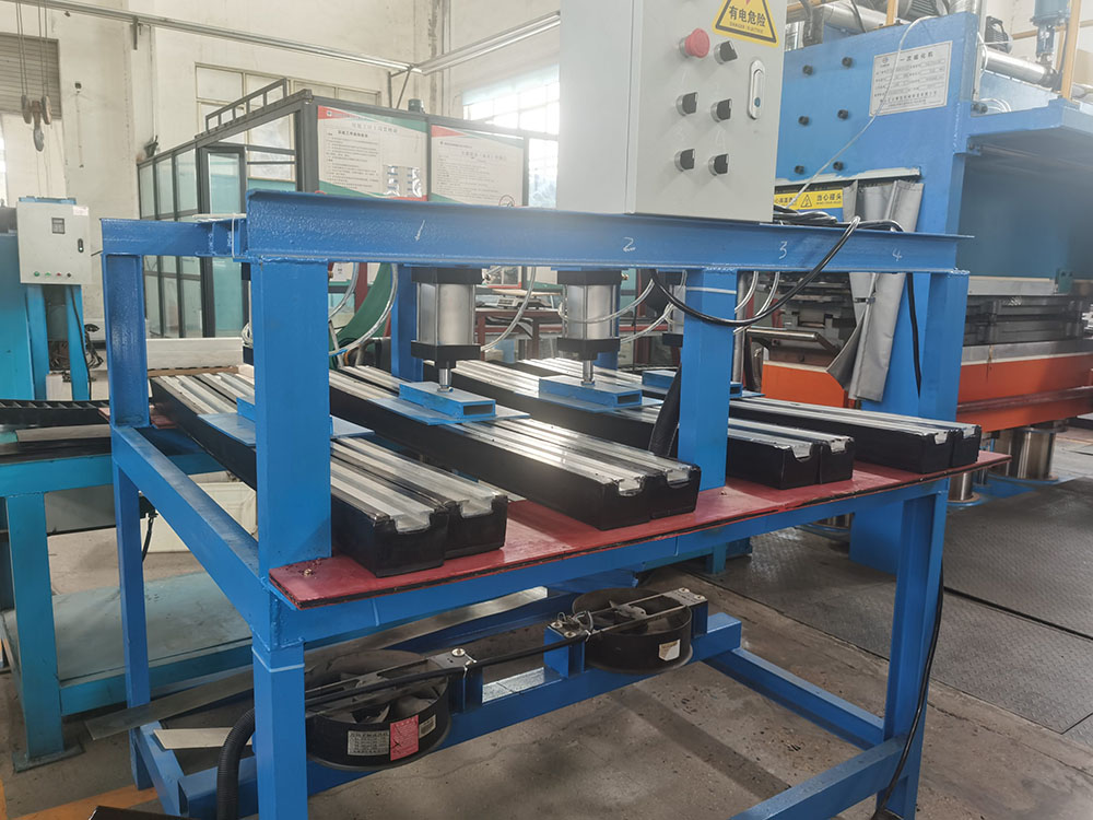 Ударный брус