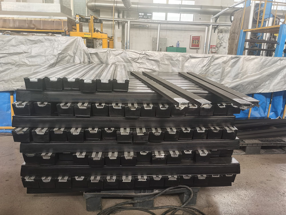 Ударный брус