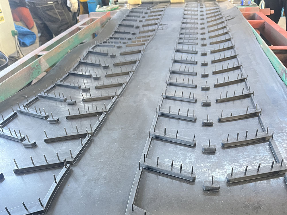 Конвейерная лента Chevron