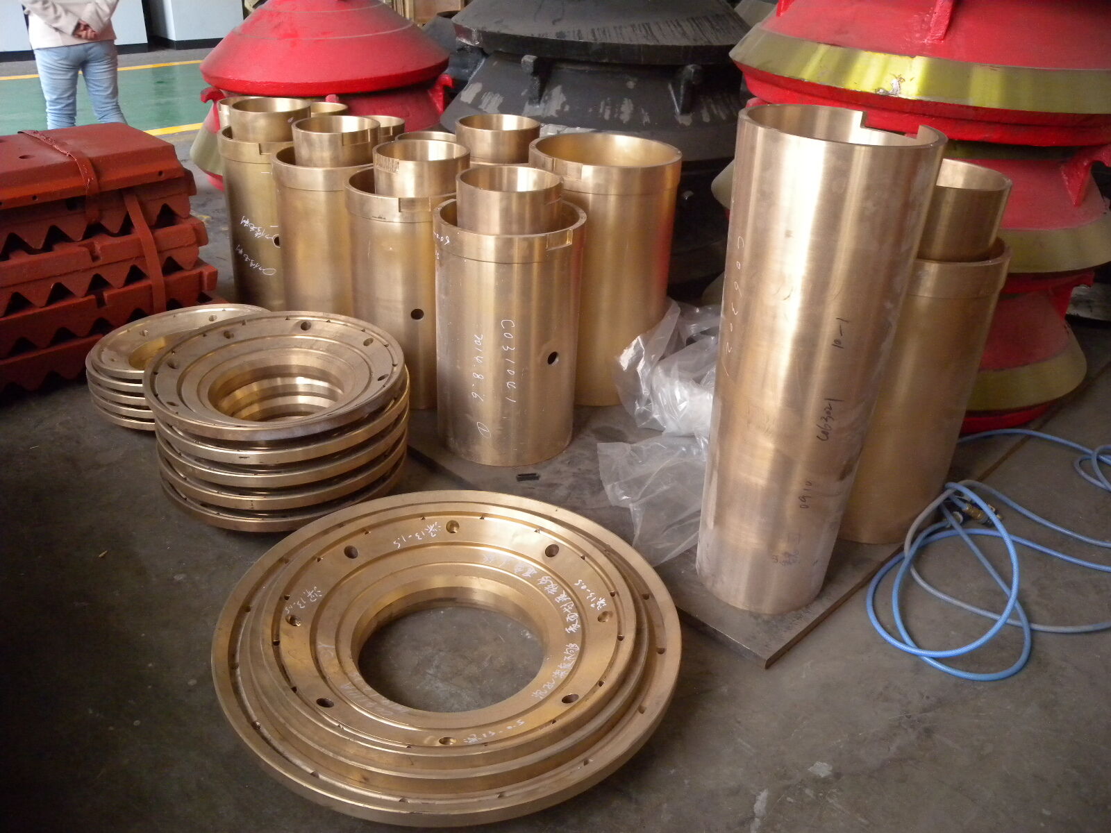 Изнашиваемые детали конусной дробилки Minyu