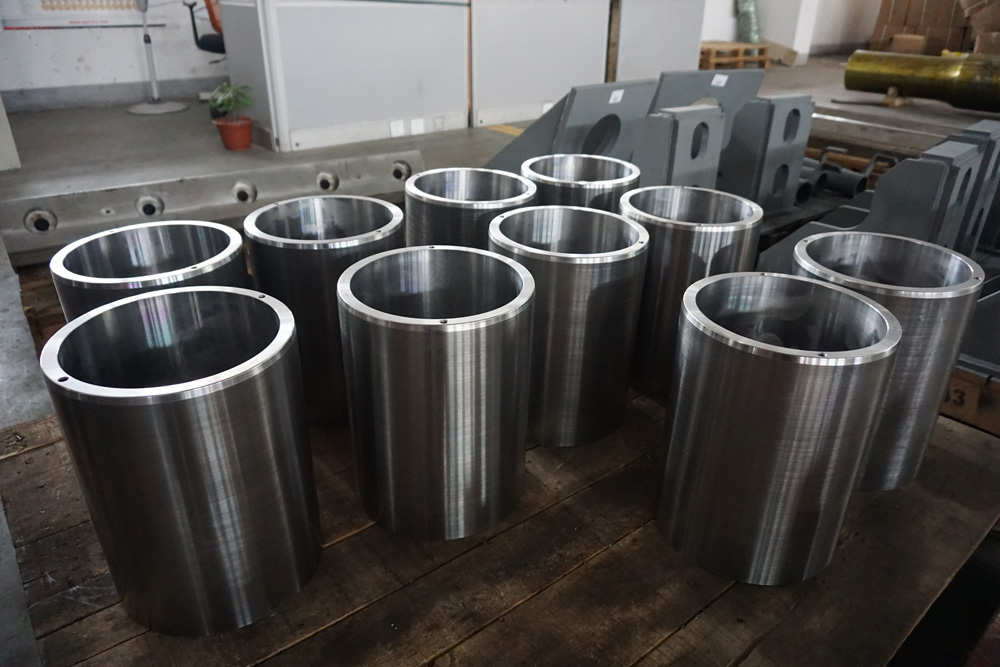 Запчасти для конусных дробилок Sandvik