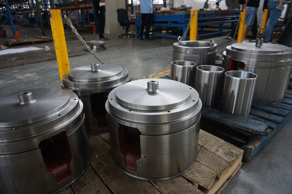 Запчасти для конусных дробилок Sandvik