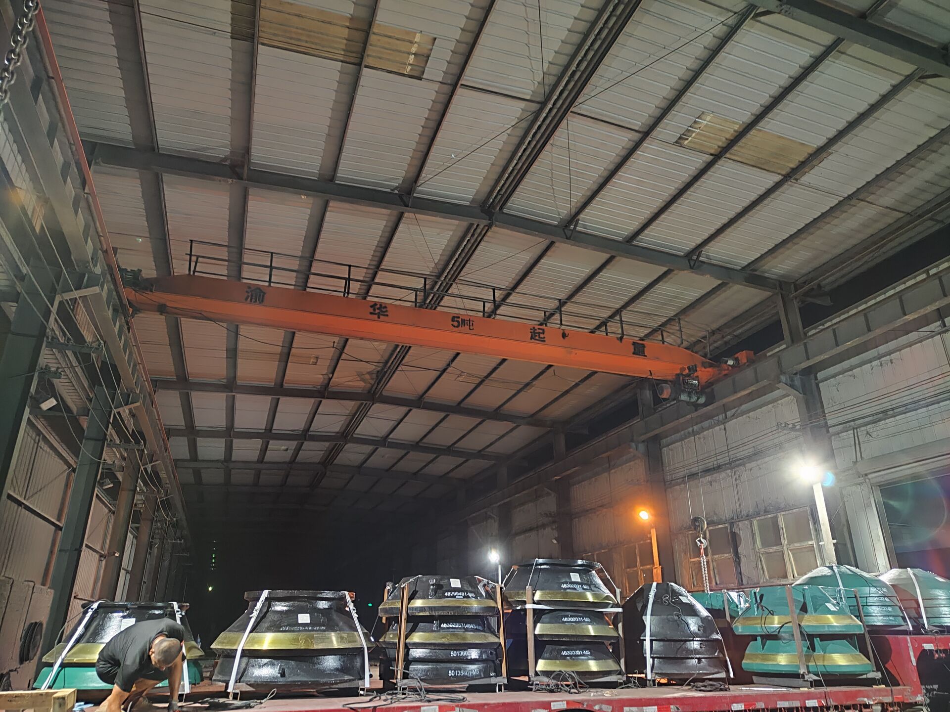 Кожух и подбарабанье metso Hp500